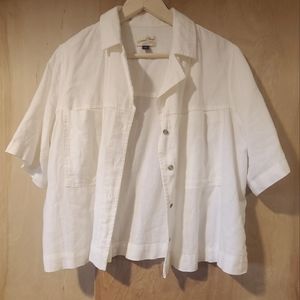 Women's White Button Down Top🤍🤍Size M